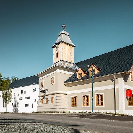 Hotel Zum Glockenturm Marktl Exteriör bild